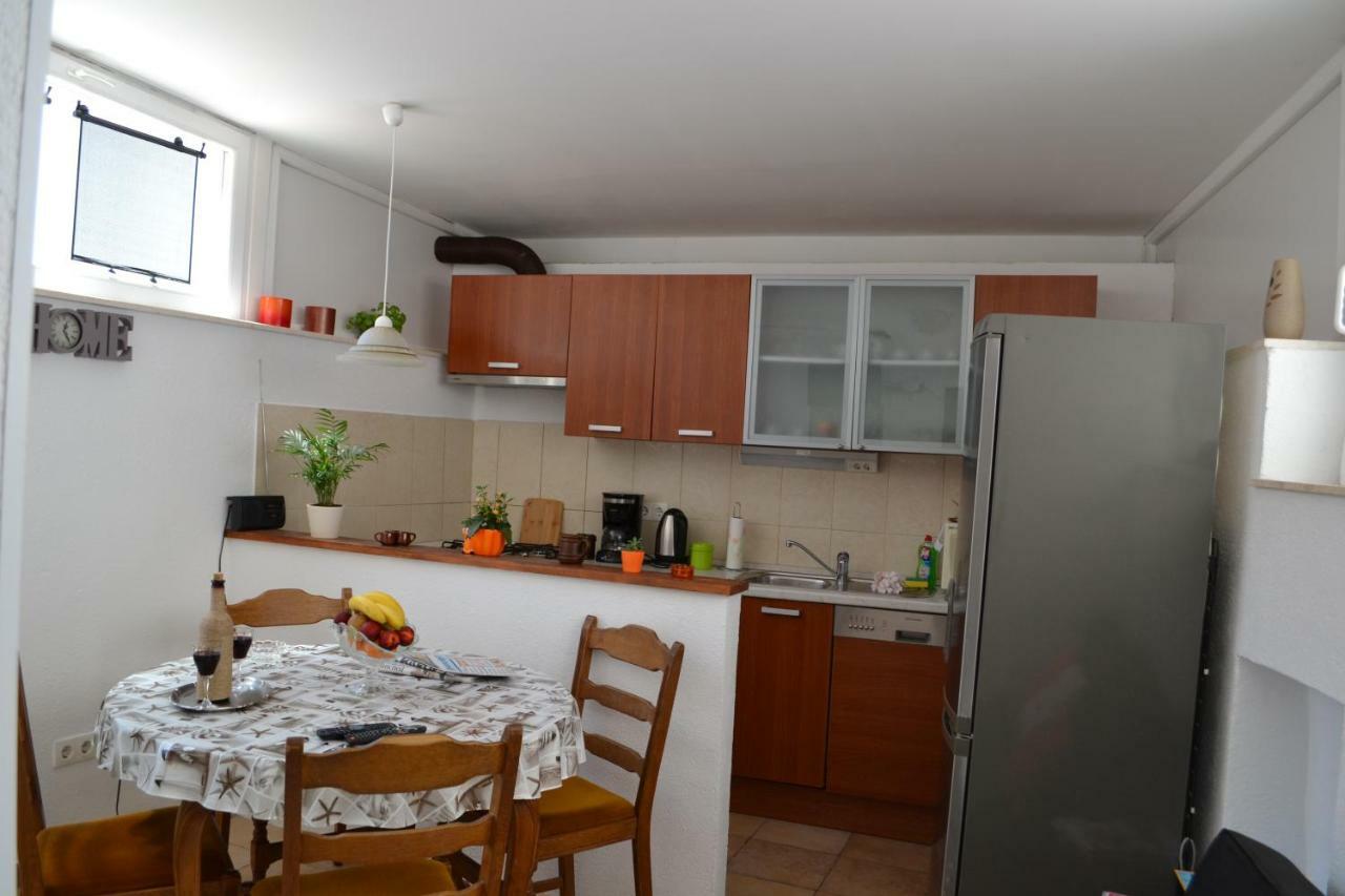 Relaxing Apartment Carpe Diem Split Bagian luar foto