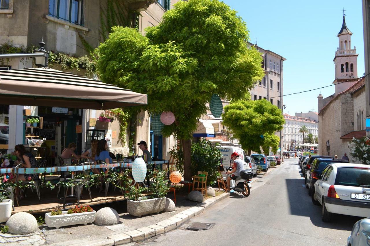 Relaxing Apartment Carpe Diem Split Bagian luar foto