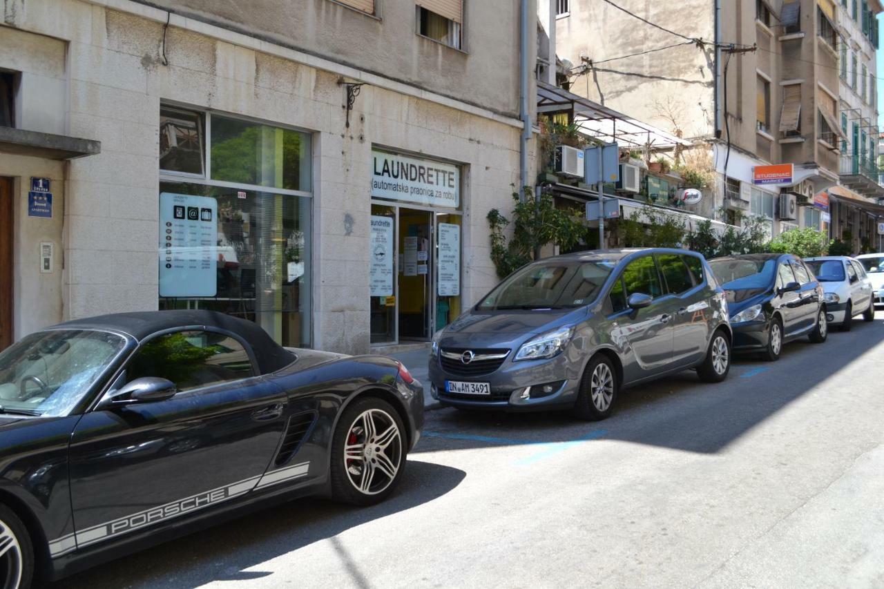 Relaxing Apartment Carpe Diem Split Bagian luar foto