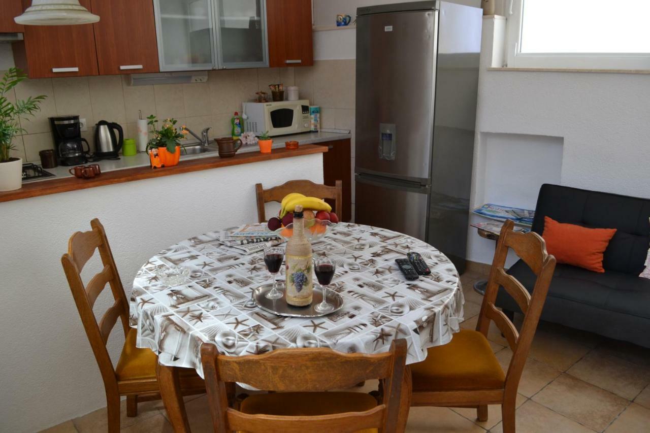 Relaxing Apartment Carpe Diem Split Bagian luar foto