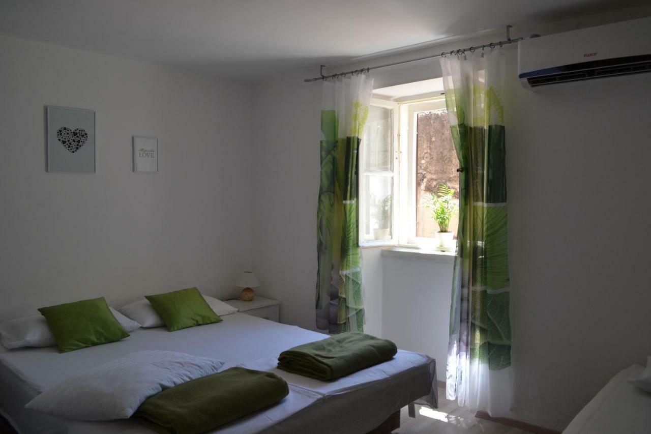 Relaxing Apartment Carpe Diem Split Bagian luar foto