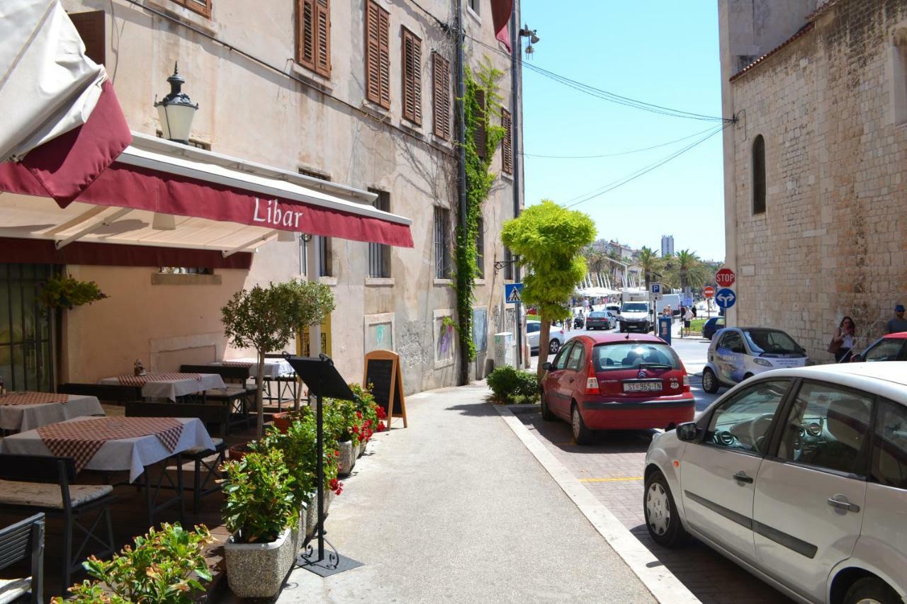 Relaxing Apartment Carpe Diem Split Bagian luar foto